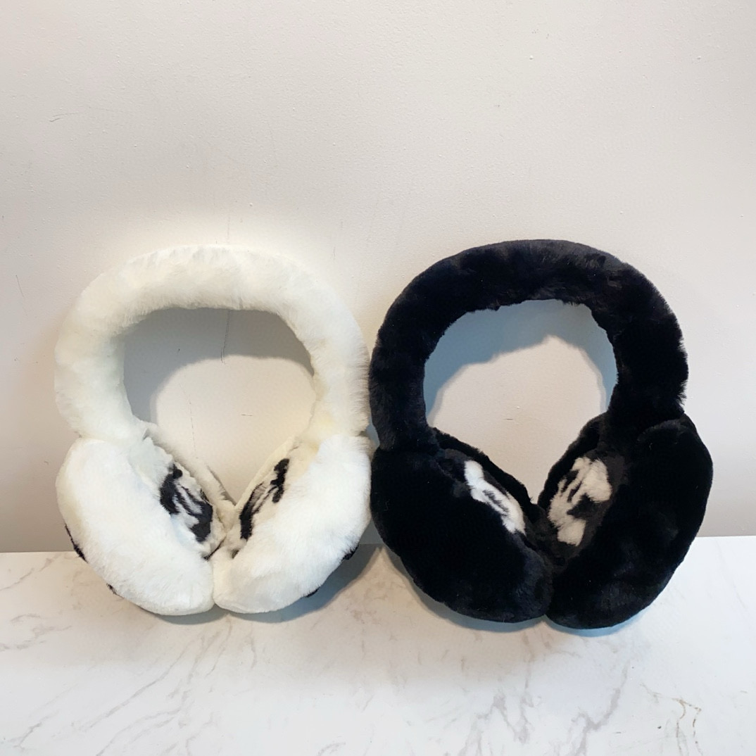 CHANEL Winter Autumn  Velvet Warm Earmuffs for Women OT0010