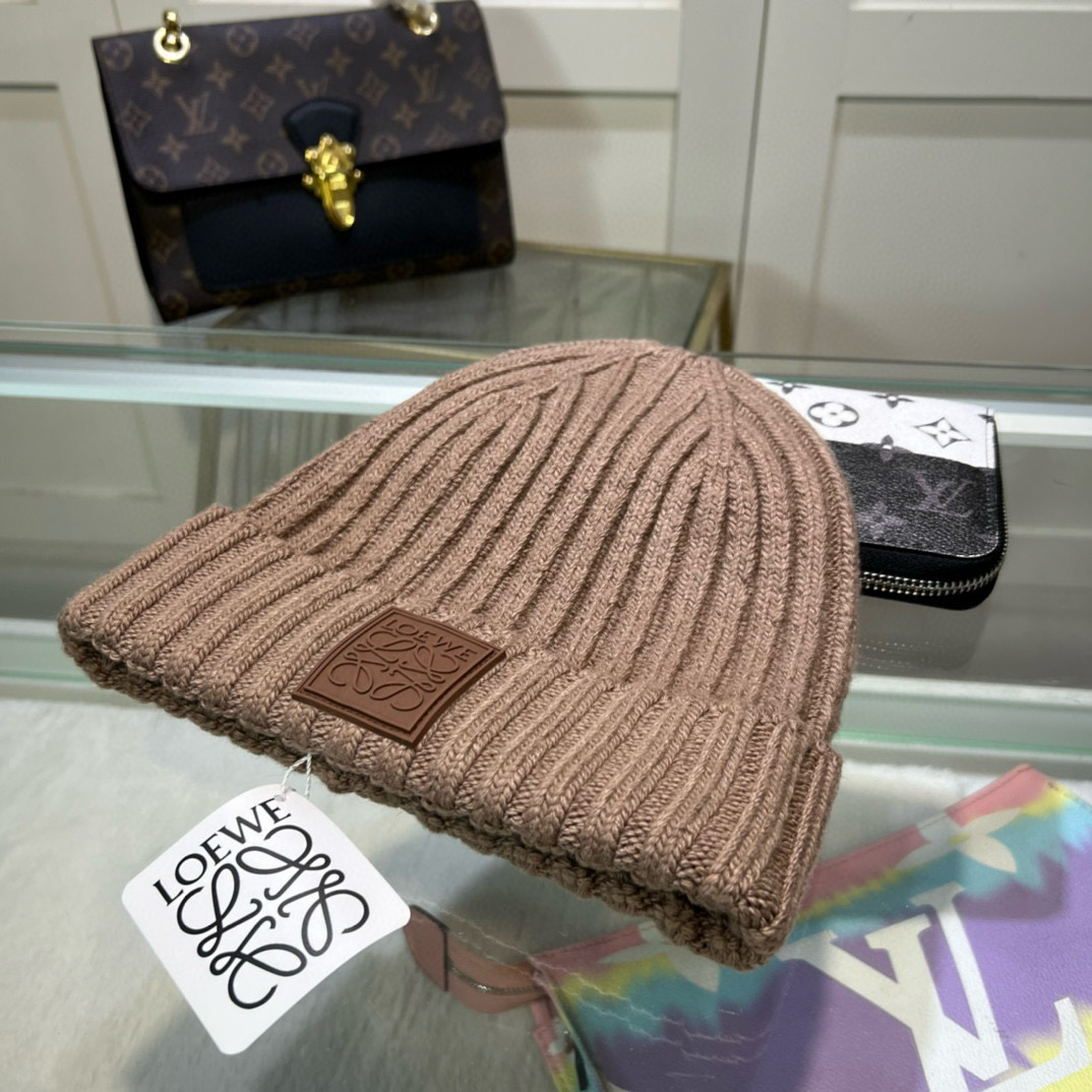 LOEWE Logo Patch Cotton Knitted Hat MX1375