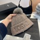 LOEWE Logo Embroidery Winter Warm Cotton Knitted Hat MX1404