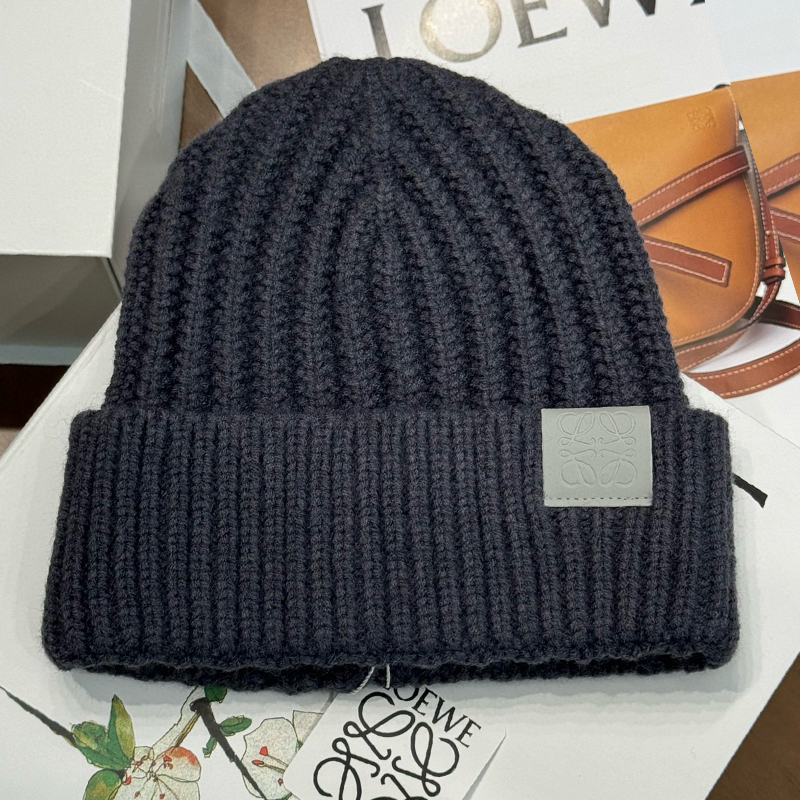 LOEWE Logo Leather Patch Cotton Knitted Hat MX1451