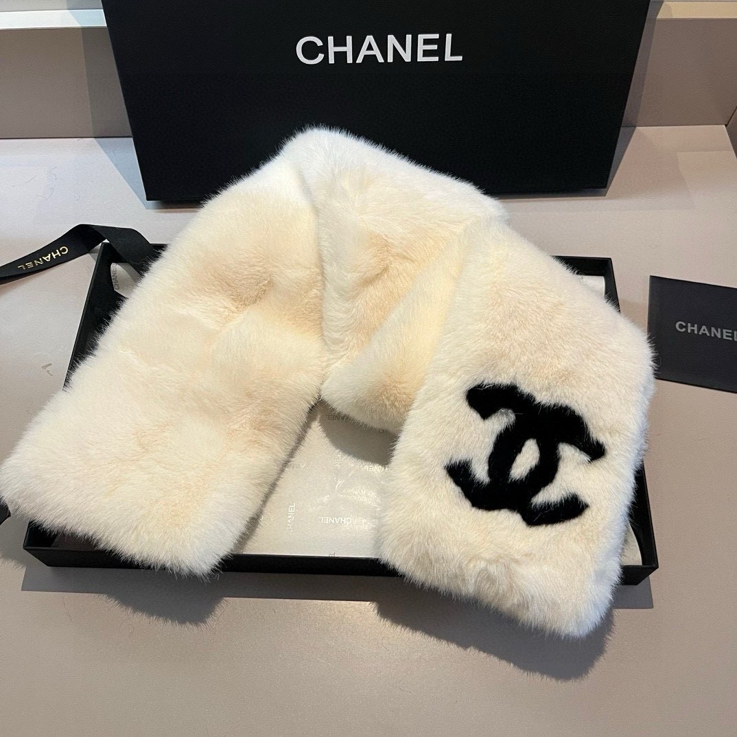 CHANEL Velvet Warm Scarf For Women WJ0224